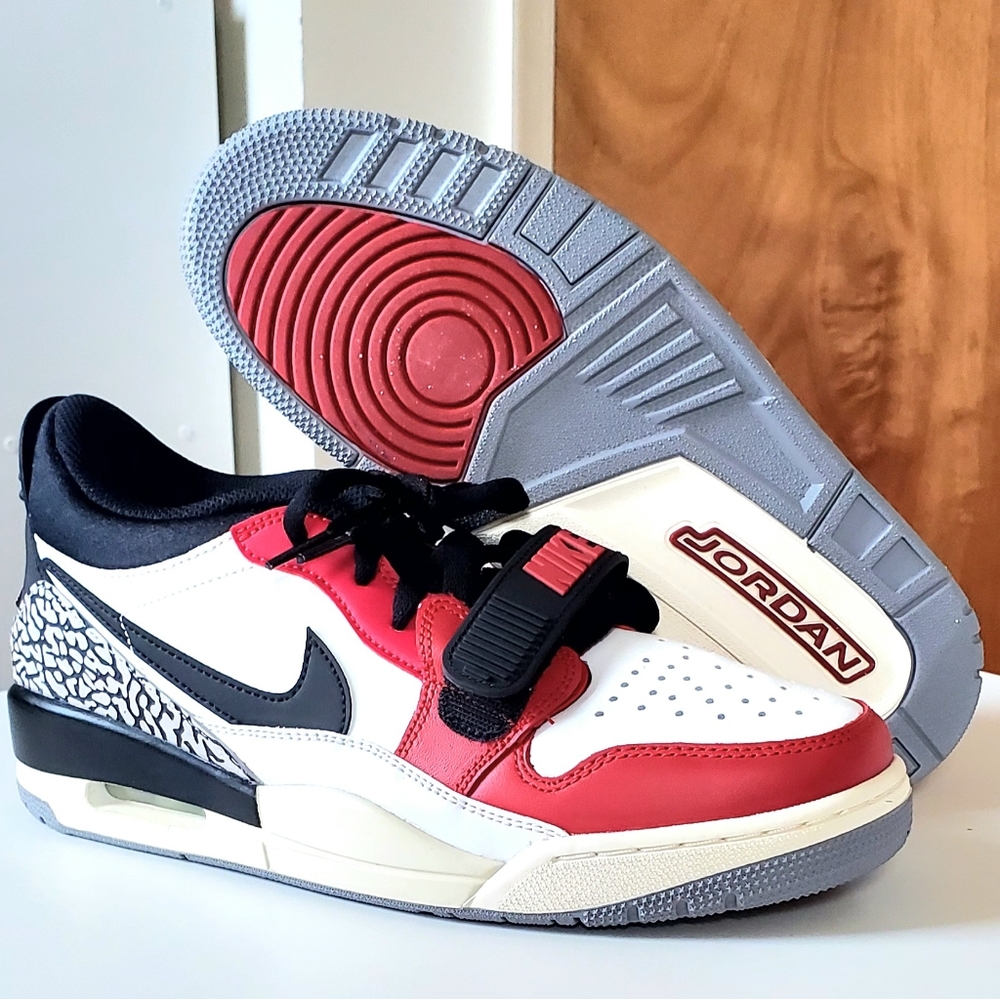 Jordan Legacy 312 Low Chicago - Men's 9